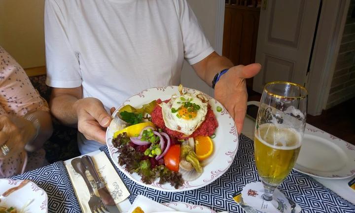 Fischspezialitaten - Restaurant Zur Erholung